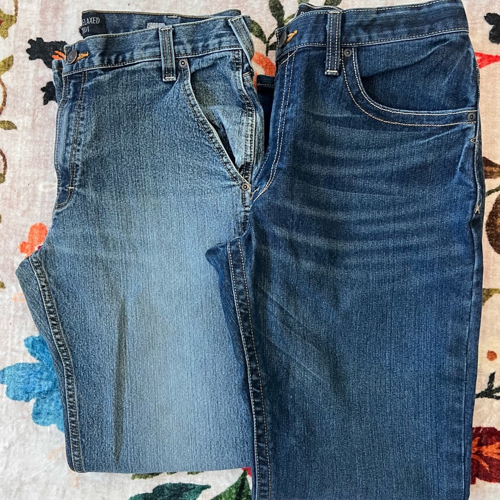 Men’s Ariat jeans 34x34 2 pair